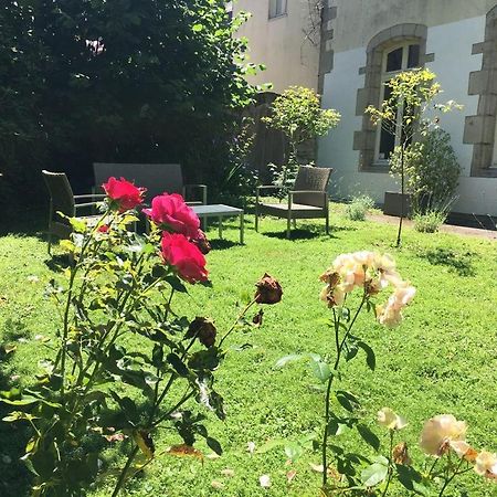 Tourisme Et Affaires Quimper + Parking Prive, Wifi, Jardin Apartamento Exterior foto